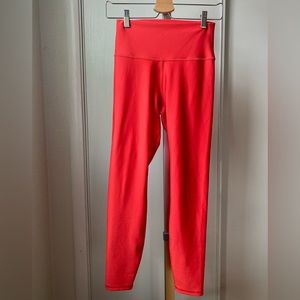 Alo 7/8 High-Waist Airlift Legging size S | Classic Red